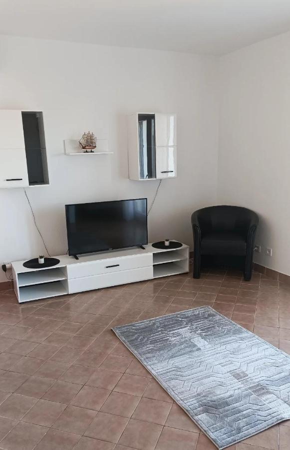 Family Apartments Tomy Пунат Екстер'єр фото