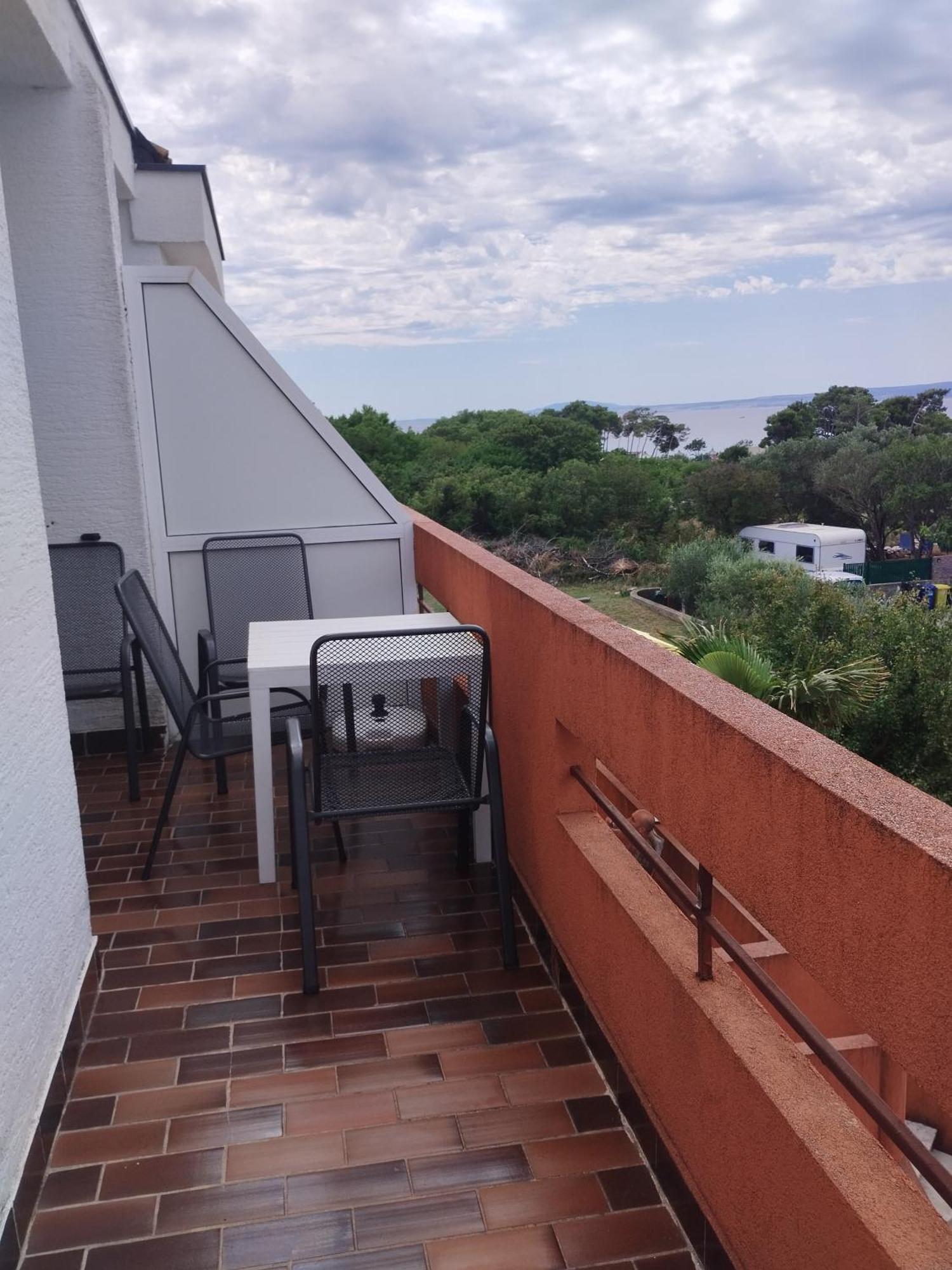 Family Apartments Tomy Пунат Екстер'єр фото