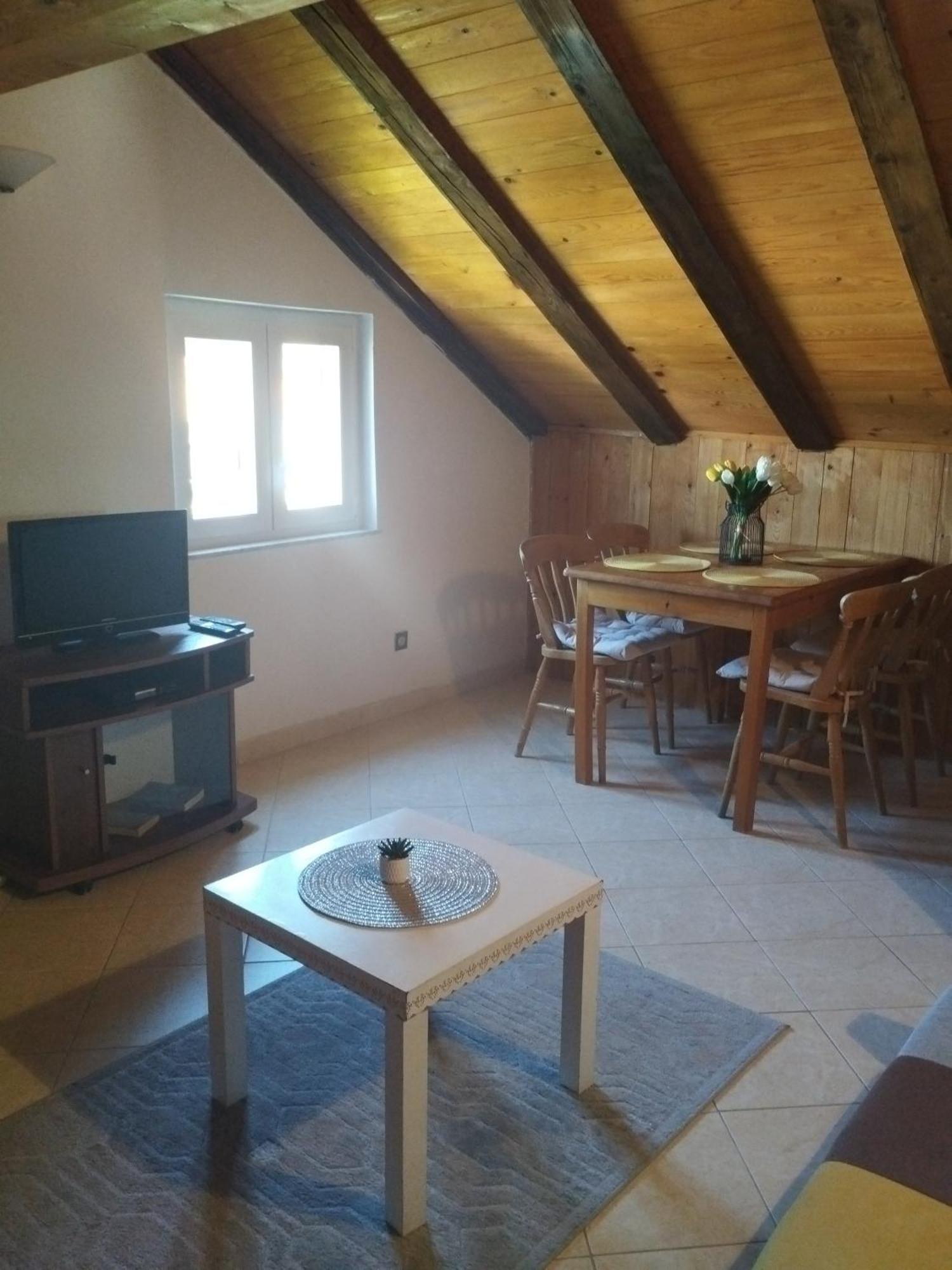 Family Apartments Tomy Пунат Екстер'єр фото